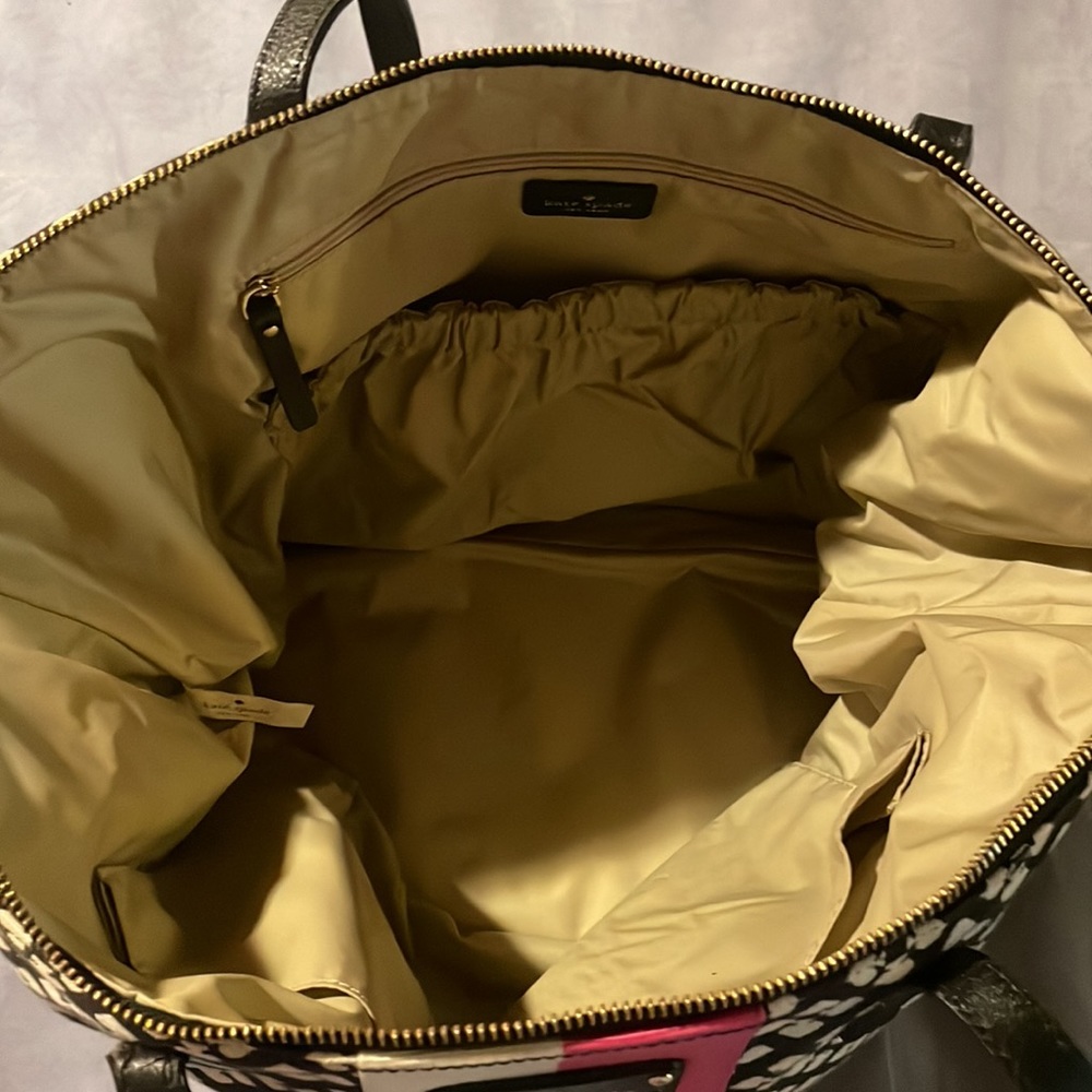 Kate Spade Tote Bag ♠️ - Picture 5 of 6